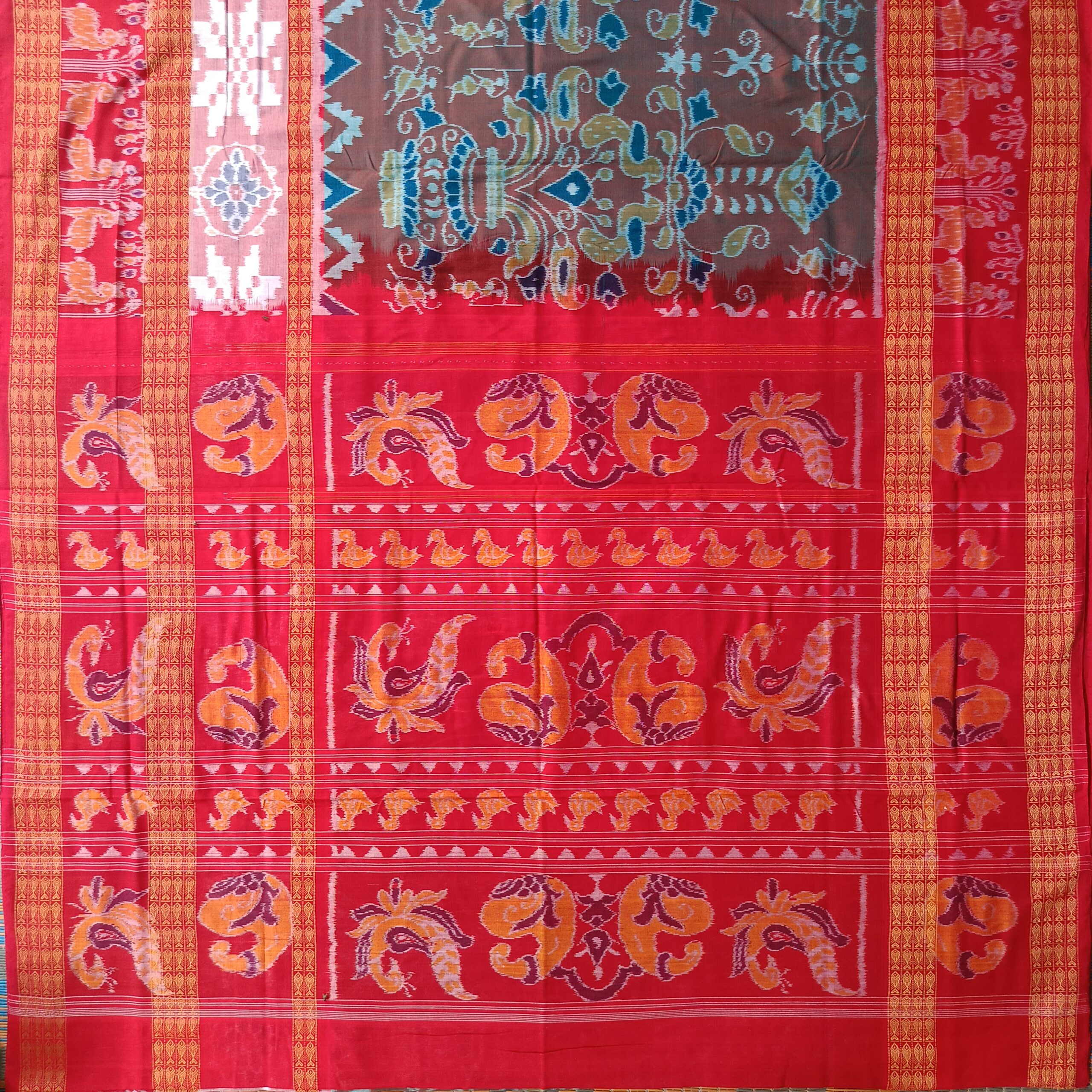Red Border & Taupe Colour Kalash Bandha Sambalpuri Cotton Saree - Image 2